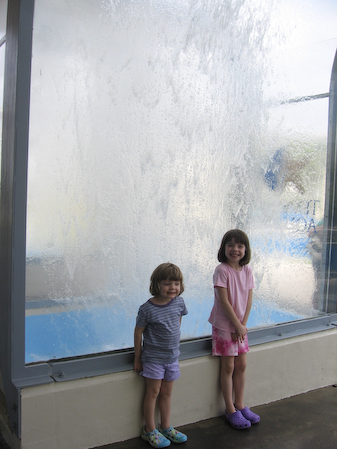 20080313_Elowen_Aidan_waterfall